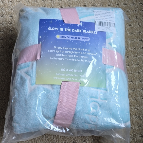 None Other - Glow in the Dark Blanket - Blue